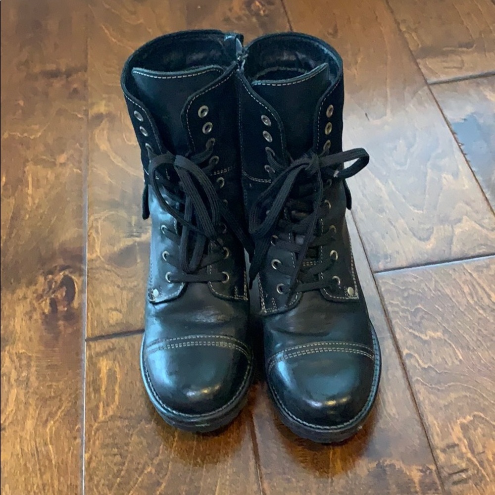 Women’s Boots. Taos. Size:37
